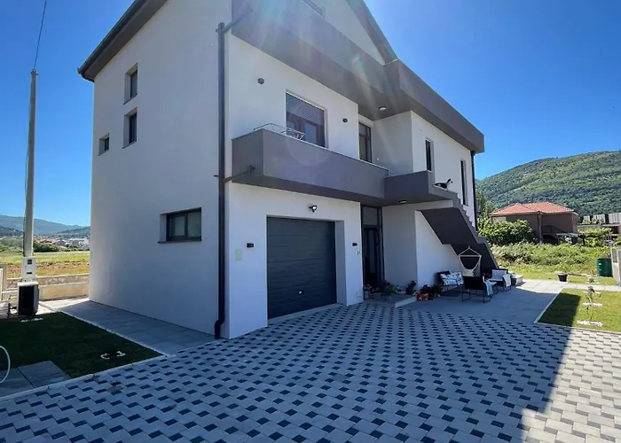 公寓 Angel's 1 特雷比涅