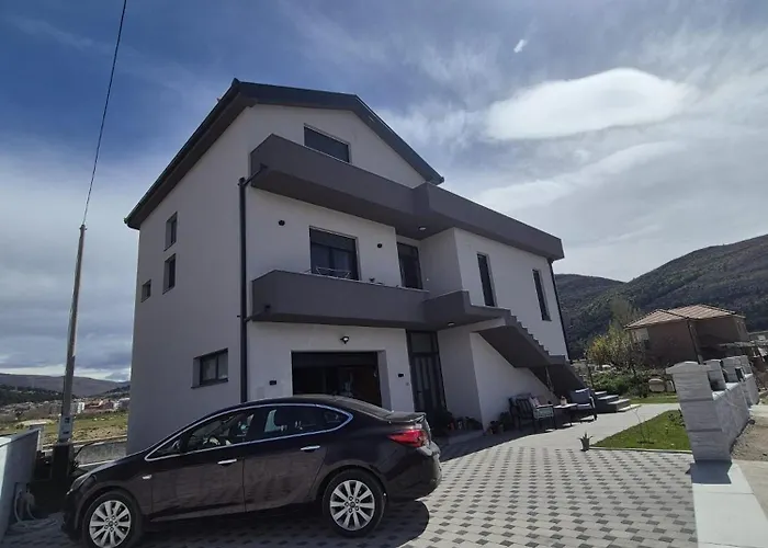 公寓 Angel's 1 特雷比涅